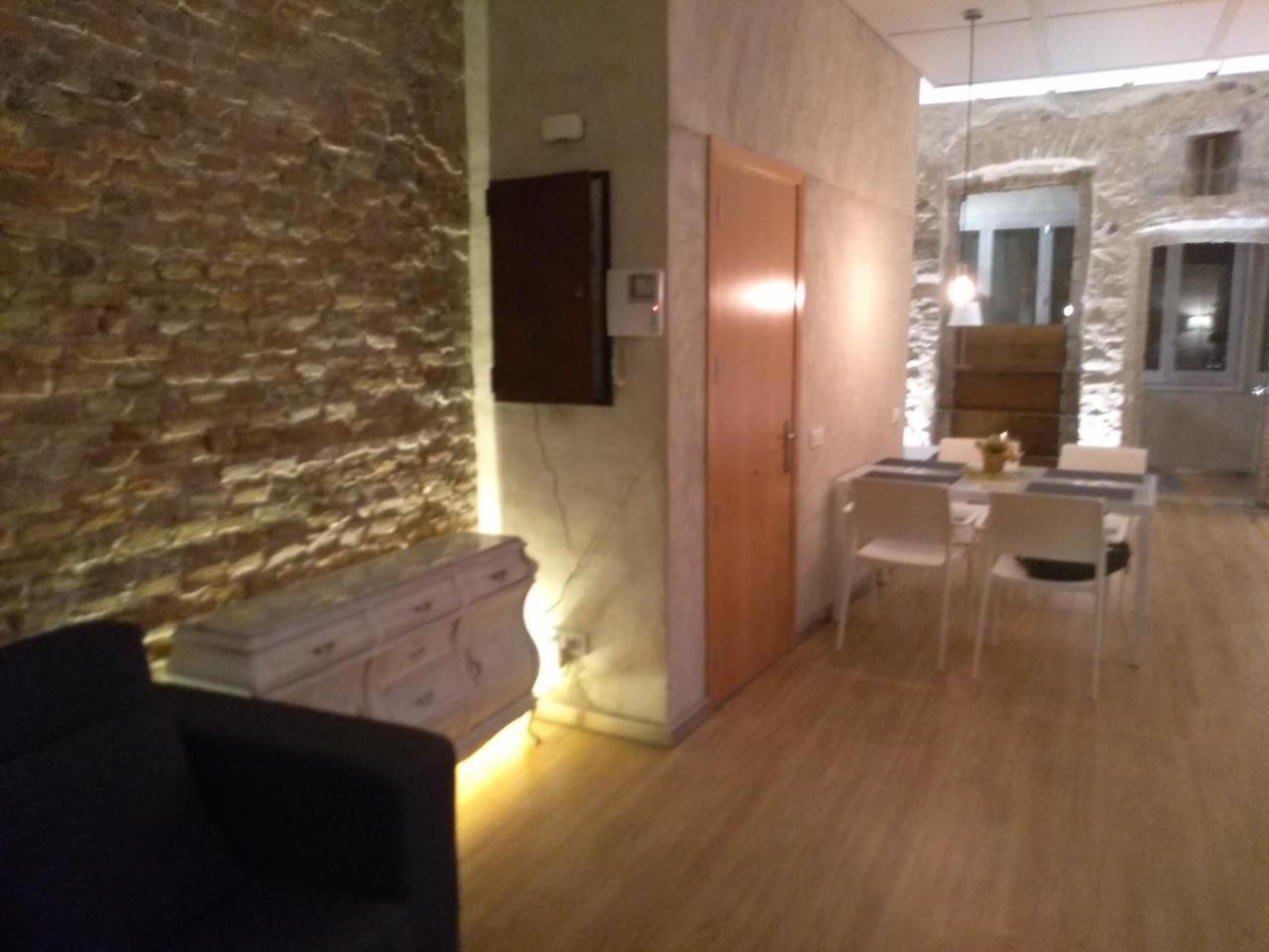 Onyar Apartments Rambla De La Llibertat 27 Girona Luaran gambar