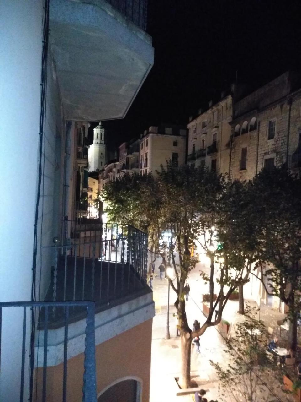 Onyar Apartments Rambla De La Llibertat 27 Girona Luaran gambar