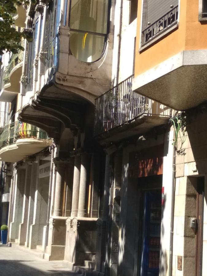 Onyar Apartments Rambla De La Llibertat 27 Girona Luaran gambar