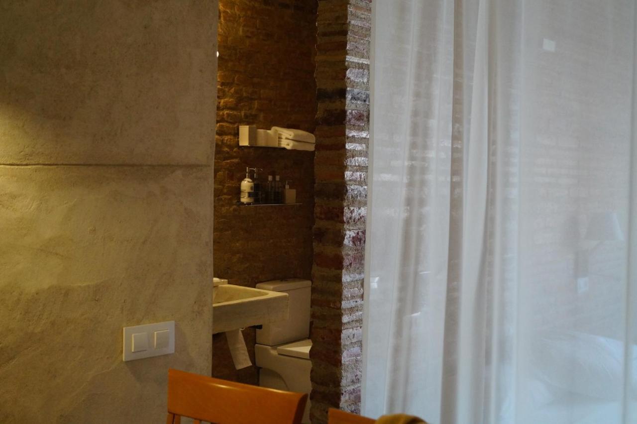 Onyar Apartments Rambla De La Llibertat 27 Girona Luaran gambar