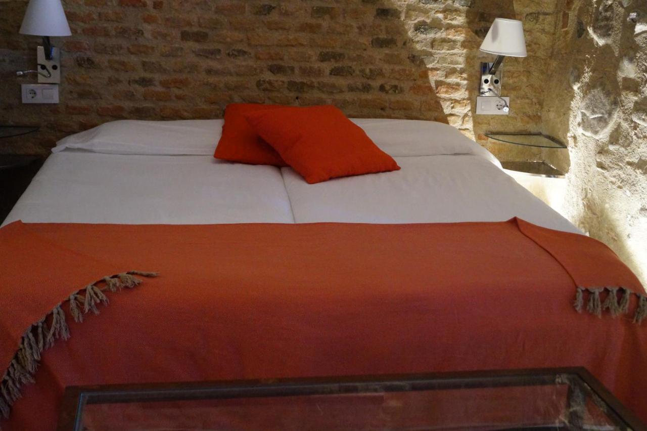 Onyar Apartments Rambla De La Llibertat 27 Girona Luaran gambar